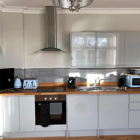 Stunning 2 Bed Georgian Apartment Swafield エクステリア 写真