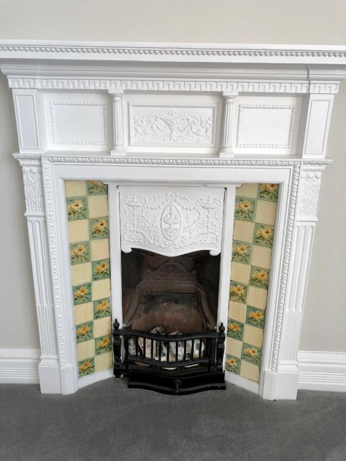 Stunning 2 Bed Georgian Apartment Swafield エクステリア 写真